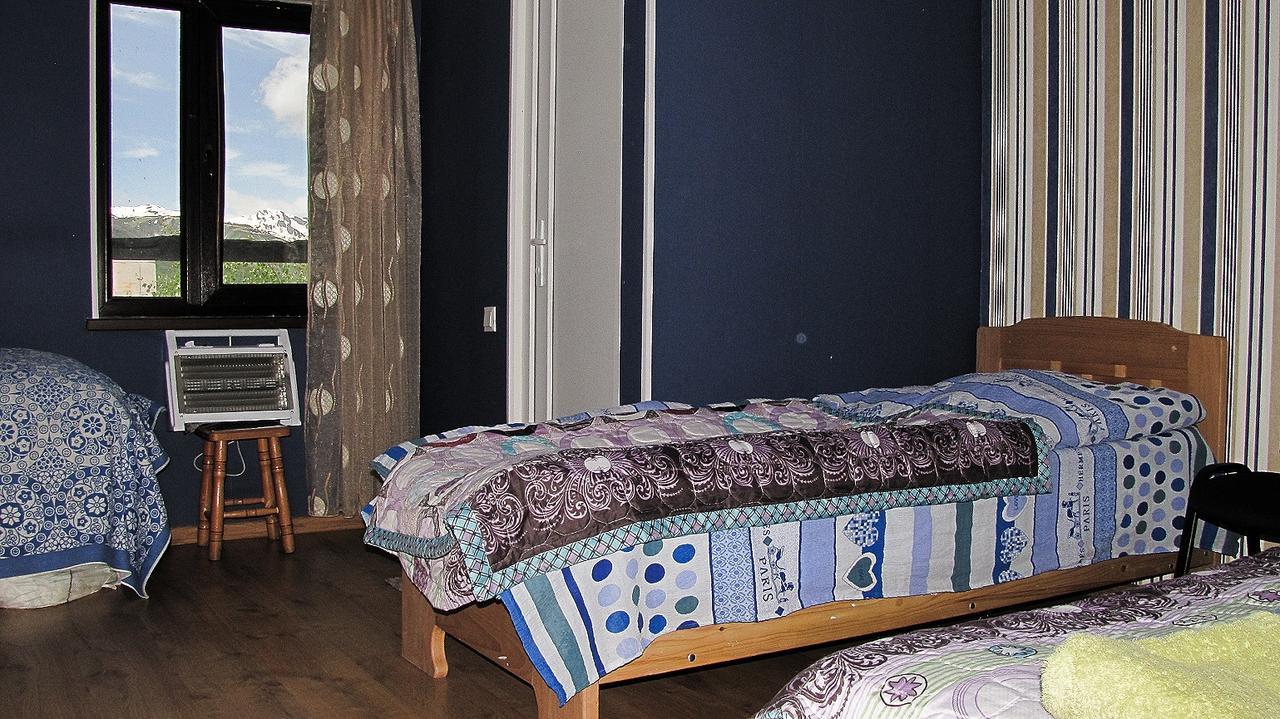 Ushguli Panorama Guest House ภายนอก รูปภาพ