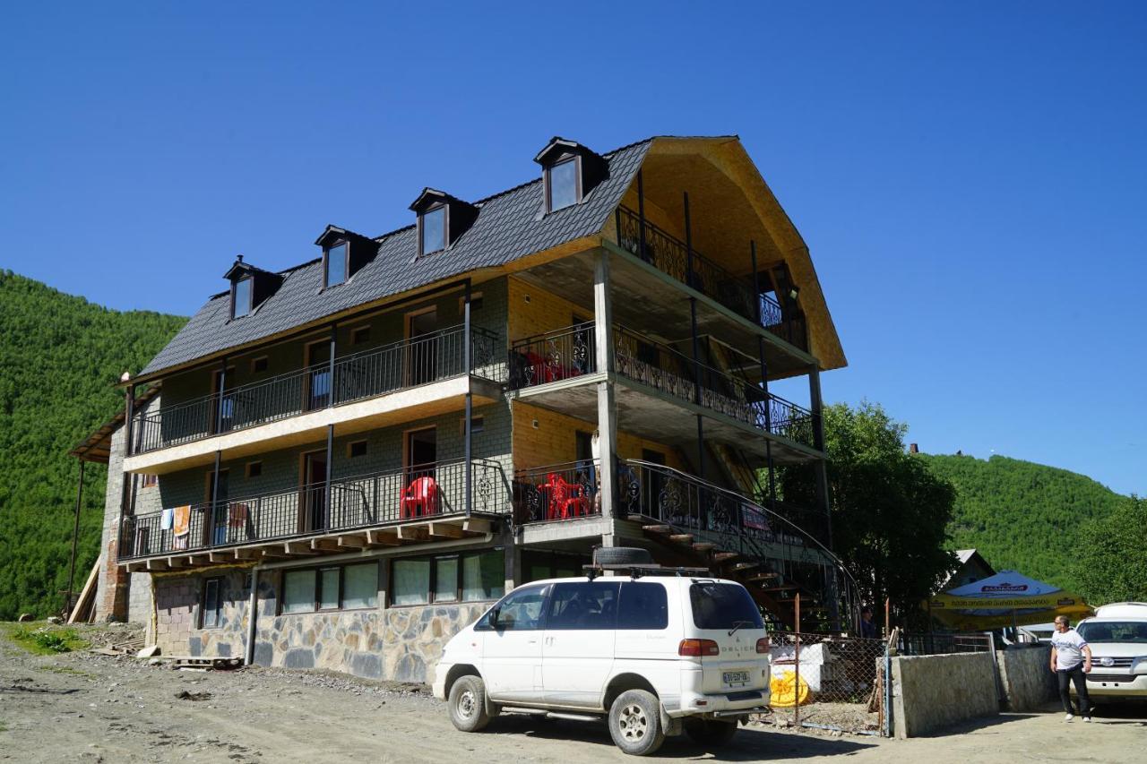 Ushguli Panorama Guest House ภายนอก รูปภาพ